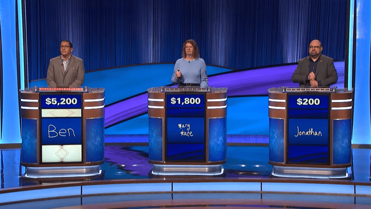'Jeopardy!' contestants competes in Double Jeopardy! round with 'Let's Make a Movie Crossover' category (@jeopardy/YouTube)