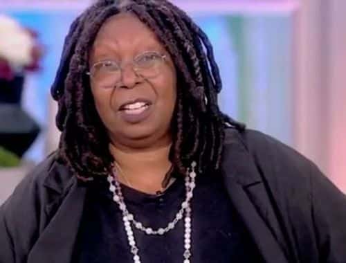 Whoopi Goldberg announcing her Twitter exit (The View screenshot/ YouTube)