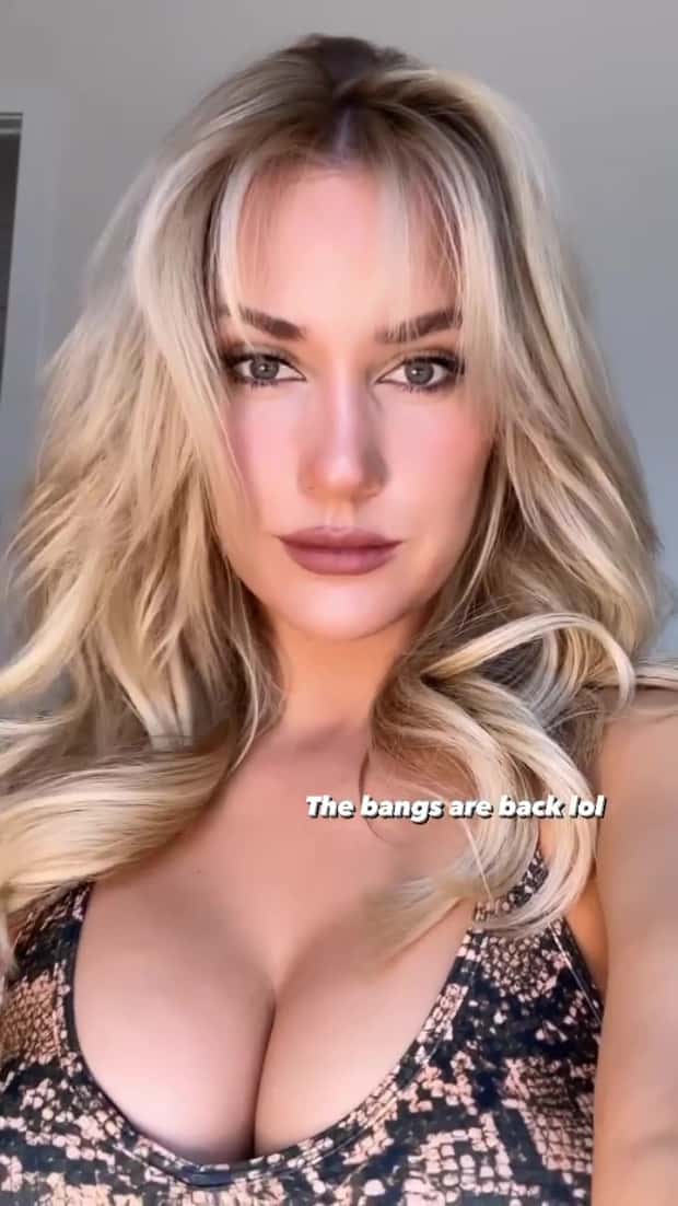 Paige Spiranac has been stunning her social media followers with her eye-catching outfits and alluring poses (@_paige.renee/Instagram)
