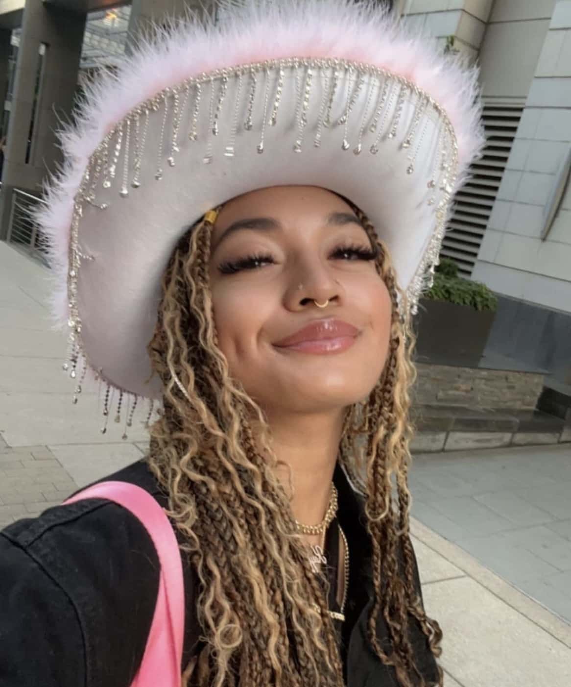 Joe Rogan's step daughter Kayja Rose (@kayjarose/Instagram) 