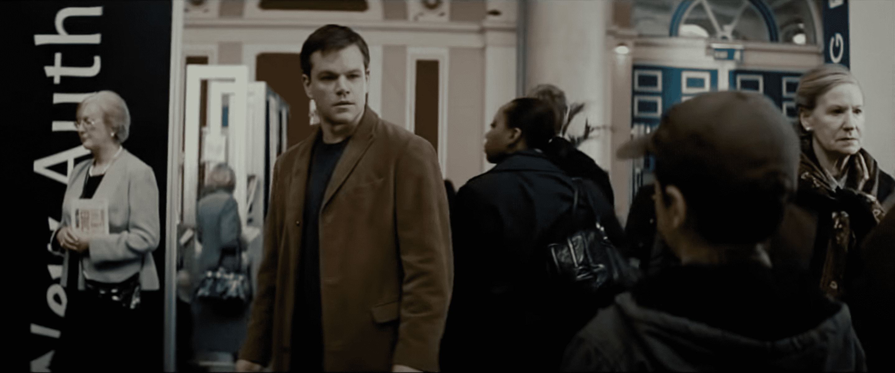 Matt Damon reportedly begged Clint Eastwood for a role in 'Hereafter' (Rotten Tomatoes Classic Trailers/YouTube)