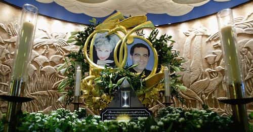 The memorial to Princess Diana and Dodi Fayad is seen in Harrods department store December 18, 2003 in London. Inquests into the death of Diana, Princess of Wales, and Dodi Fayad are to be held on January 6, 2004 in London and Surrey, England.