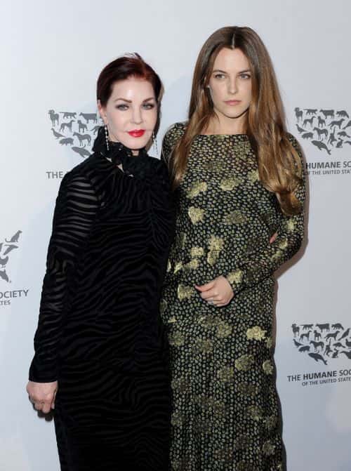 Actresses Priscilla Presley (L) and Riley Keough attend The Humane Society of the United States' to the Rescue Gala at Paramount Studios on May 7, 2016 in Hollywood, California.