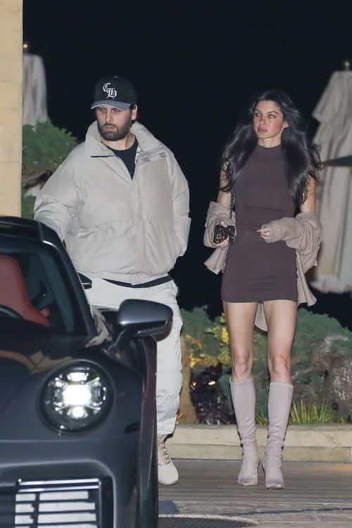 Scott Disick seen with Bella Banos after a romantic dinner at Nobu. (Backgrid)