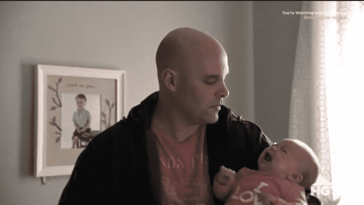Flashback of Bryan Baeumler with one of his children in 'Renovation Island' Season 4 (HGTV)