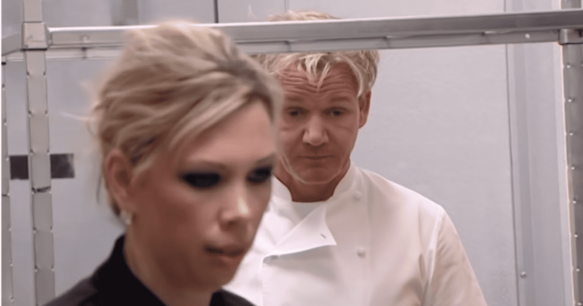 Amy Bouzaglo and Gordon Ramsay in 'Kitchen Nightmares' (YouTube/KitchenNightmares)