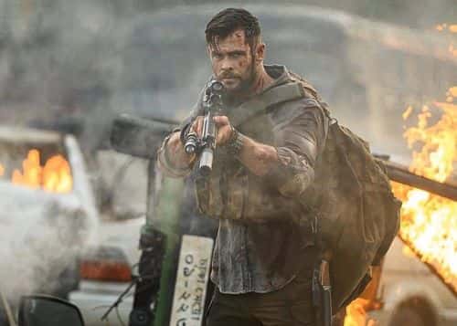 Chris Hemsworth in 'Extraction' (Netflix)