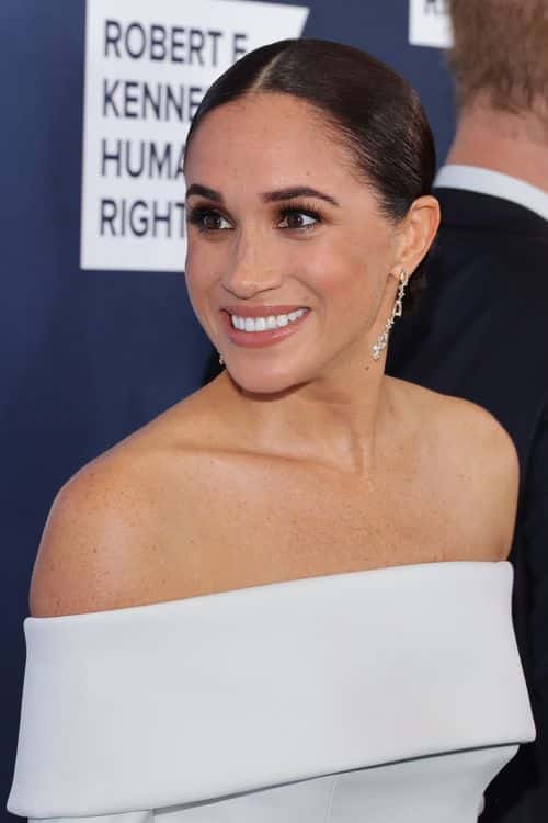 Meghan, Duchess of Sussex attends the 2022 Robert F. Kennedy Human Rights Ripple of Hope Gala at New York Hilton on December 06, 2022 in New York City. (Photo by Mike Coppola/Getty Images for 2022 Robert F. Kennedy Human Rights Ripple of Hope Gala)