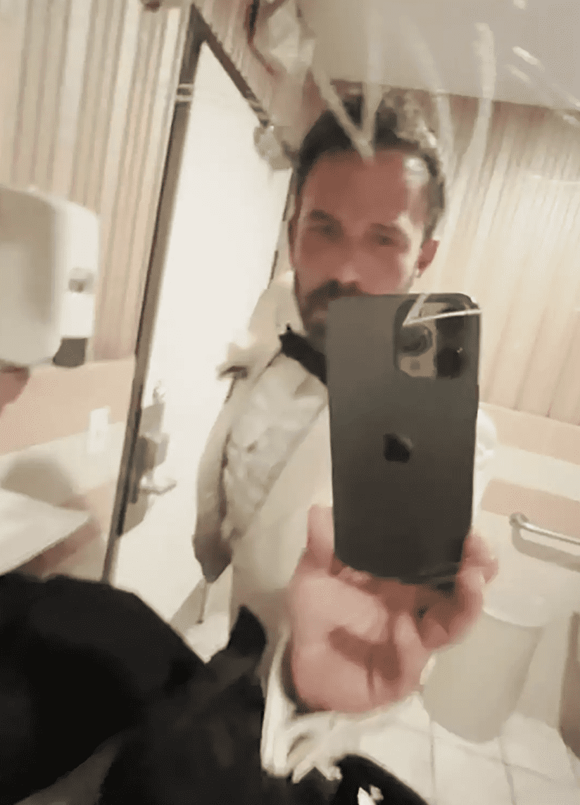 Jennifer Lopez confirms her wedding with Ben Affleck. (Photo: On The JLo newsletter)