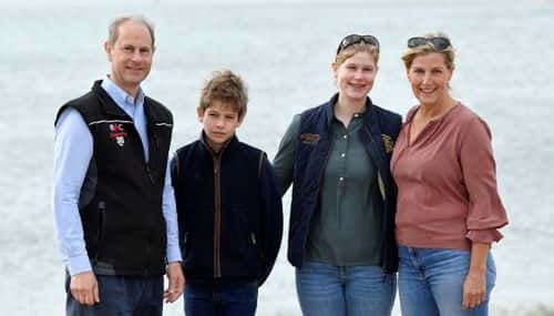 Britain's Prince Edward, Earl of Wessex and Sophie, Countess of Wessex pose with their children Lady Louise and James, Viscount Severn, as they take part in the Great British Beach Clean on September 20, 2020 in in Southsea, United Kingdom. (Photo by Toby Melville - WPA Pool / Getty Images)
