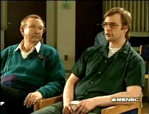 Jeffrey Dahmer and his father, Lionel Dahmer on a live television broadcast talking about his murders (MSNBC)