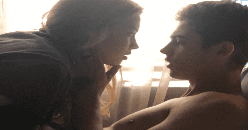 Josephine Langford as Tessa Young and Hero Fiennes Tiffin as Hardin Scott in After. (IMDb)