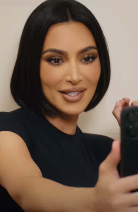 Kim Kardashian debuts new bob hairdo (Instagram/@kimkardashian)