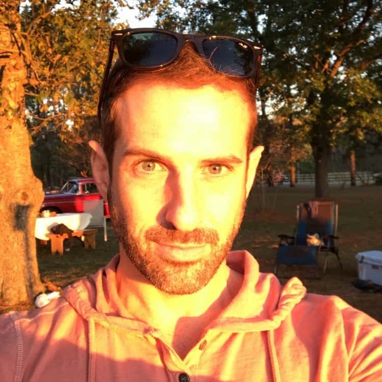 Todd Beasley is said to have majored in Musical Theater. (Instagram/@singkorswim) 