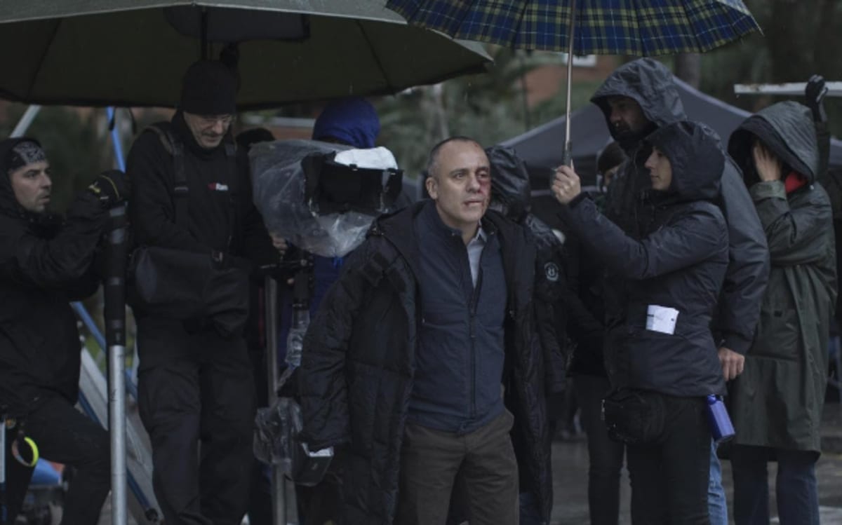 Javier Gutiérrez in The Occupant (2020)