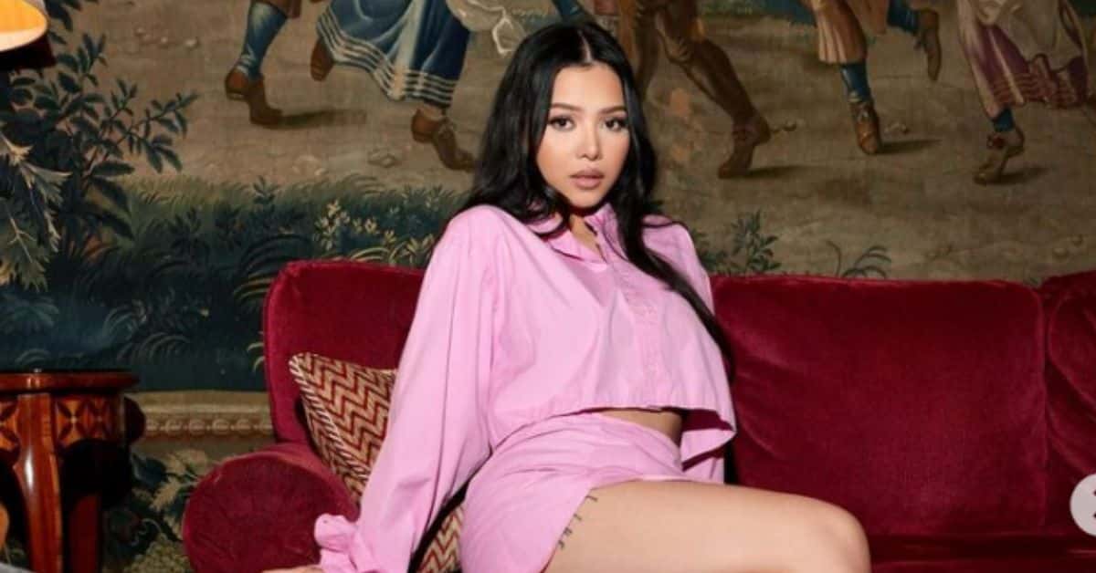 (@bellapoarch/Instagram)