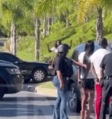 Law enforcement sources said four suspects related to a robbery were arrested (