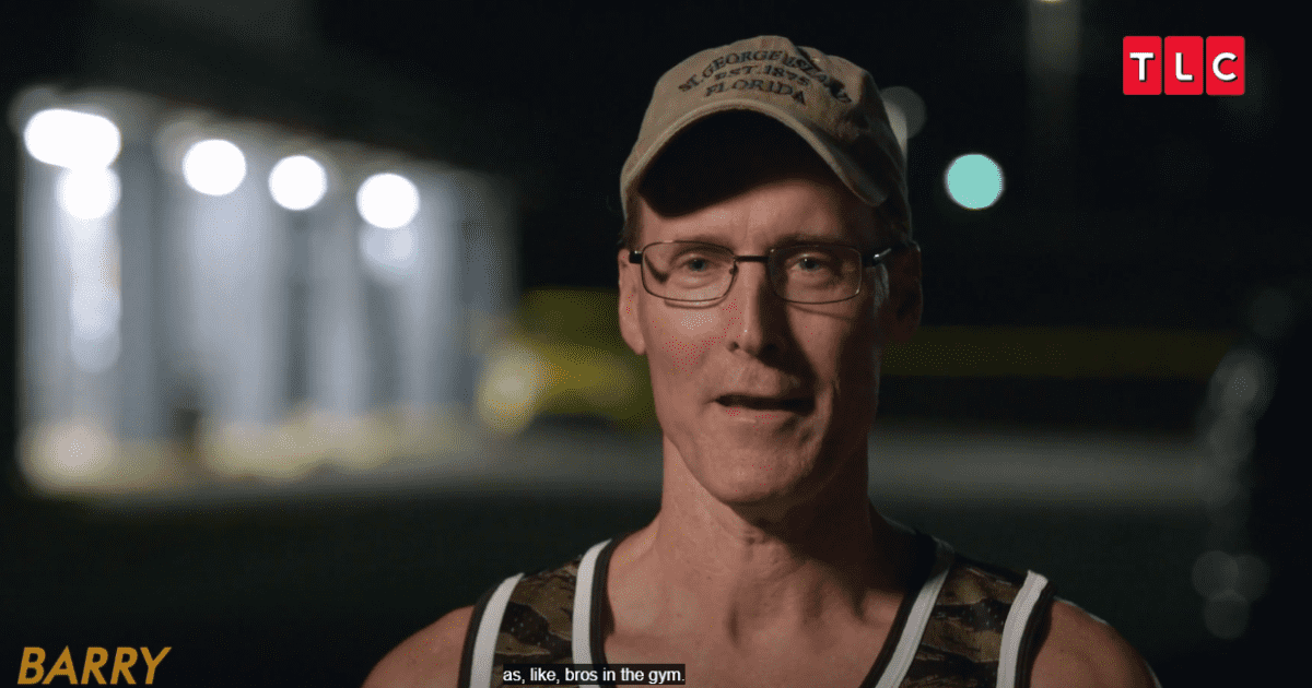 At the gym, Micah Plath and Barry 'bond like bros'&nbsp;and engage in pleasant 'competition' (Instagram/tlc)