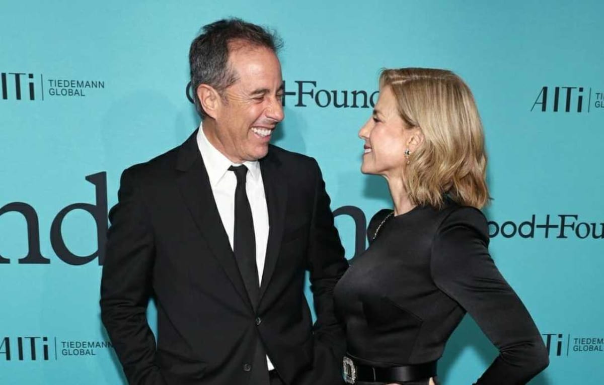 Jerry and Jessica Seinfeld pose together for the Good+Foundation (Instagram/@goodplusfdn)