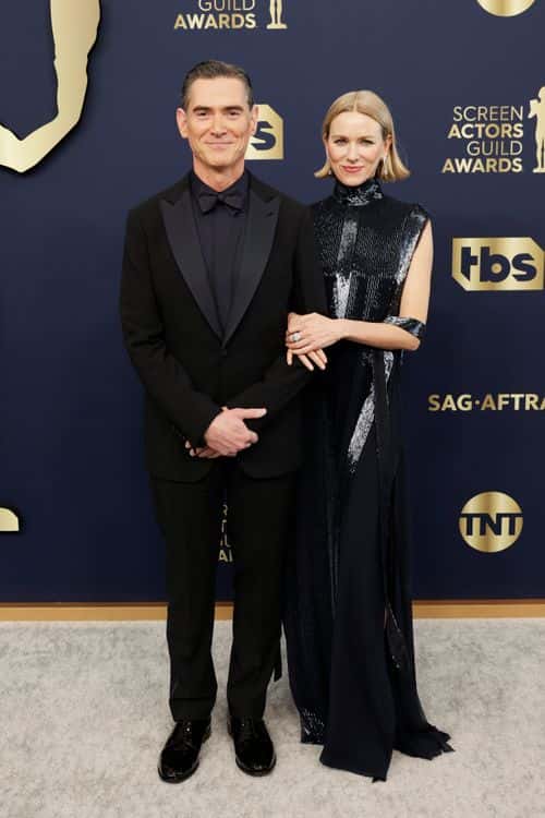 (L-R) Billy Crudup and Naomi Watts attend the 28th Annual Screen Actors&nbsp;Guild Awards at Barker Hangar on February 27, 2022 in Santa Monica, California.
