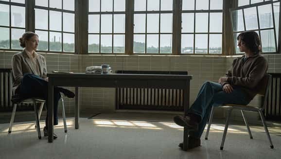 Apple TV+ 'The Crowded Room' starring Amanda Seyfried as Rya Goodwin and Tom Holland as Danny Sullivan (@emmy/Instagram)