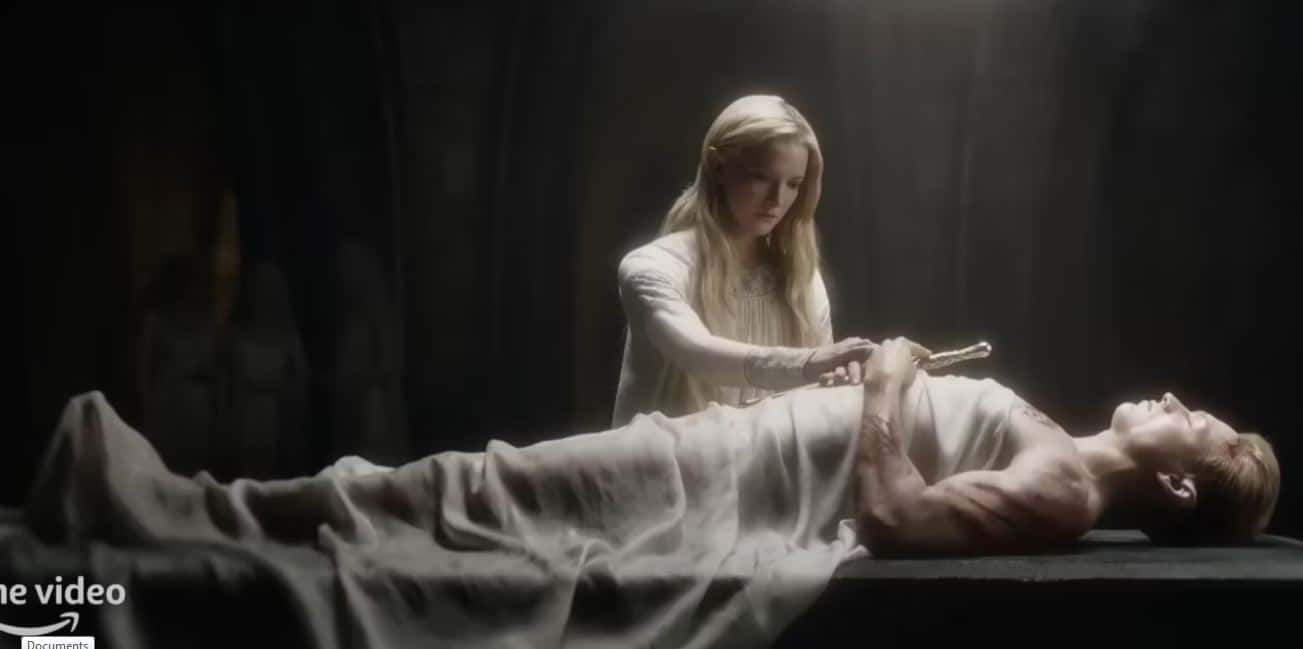 Galadriel mourns the loss of Finrod (Amazon Studios)