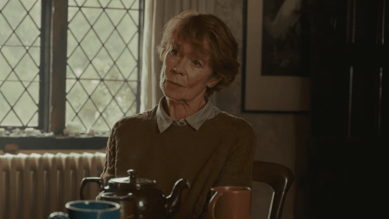 Margaret Roylin in 'The Diplomat' episode 6 (Netflix)