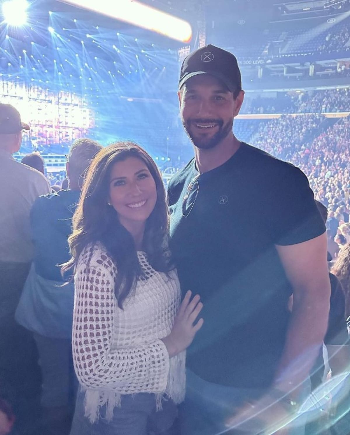 Dan Gronkowski's height has been an admirable feature among the fans (dangronk/Instagram)