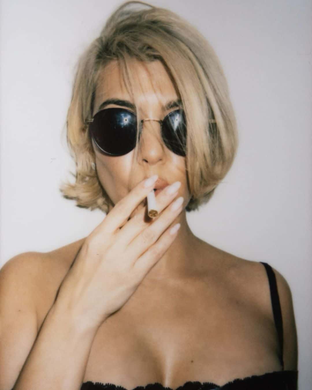 Kourtney Kardashian posed for a new photoshoot (Instagram/kourtneykardash)