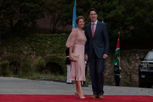 Prime Minister of Canada Justin Trudeau and his wife Sophie Gregoire Trudeau pose for a photo after arriving to the Getty Villa Museum for a Leaders’ Dinner on June 09, 2022 in Los Angeles, California. U.S. President Joe Biden and First Lady Jill Biden hosted dinner for leaders from the IX Summit of the Americas after the first full day of meetings. (Photo by Anna Moneymaker/Getty Images)