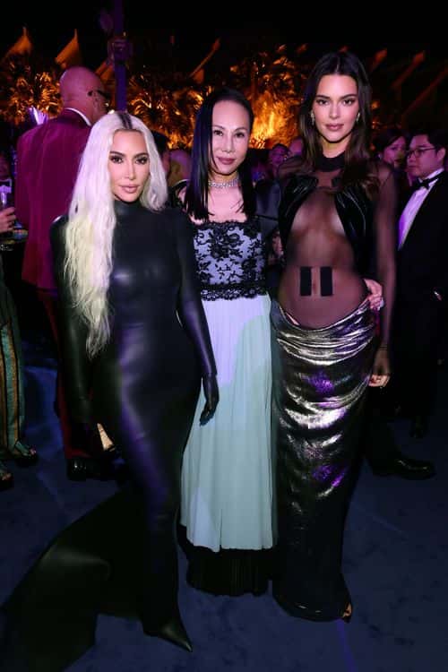 (L-R) Kim Kardashian, LACMA Art + Film Gala Co-Chair Eva Chow, wearing Gucci, and Kendall Jenner attend the 2022 LACMA ART+FILM GALA Presented By Gucci at Los Angeles County Museum of Art on November 05, 2022 in Los Angeles, California.
