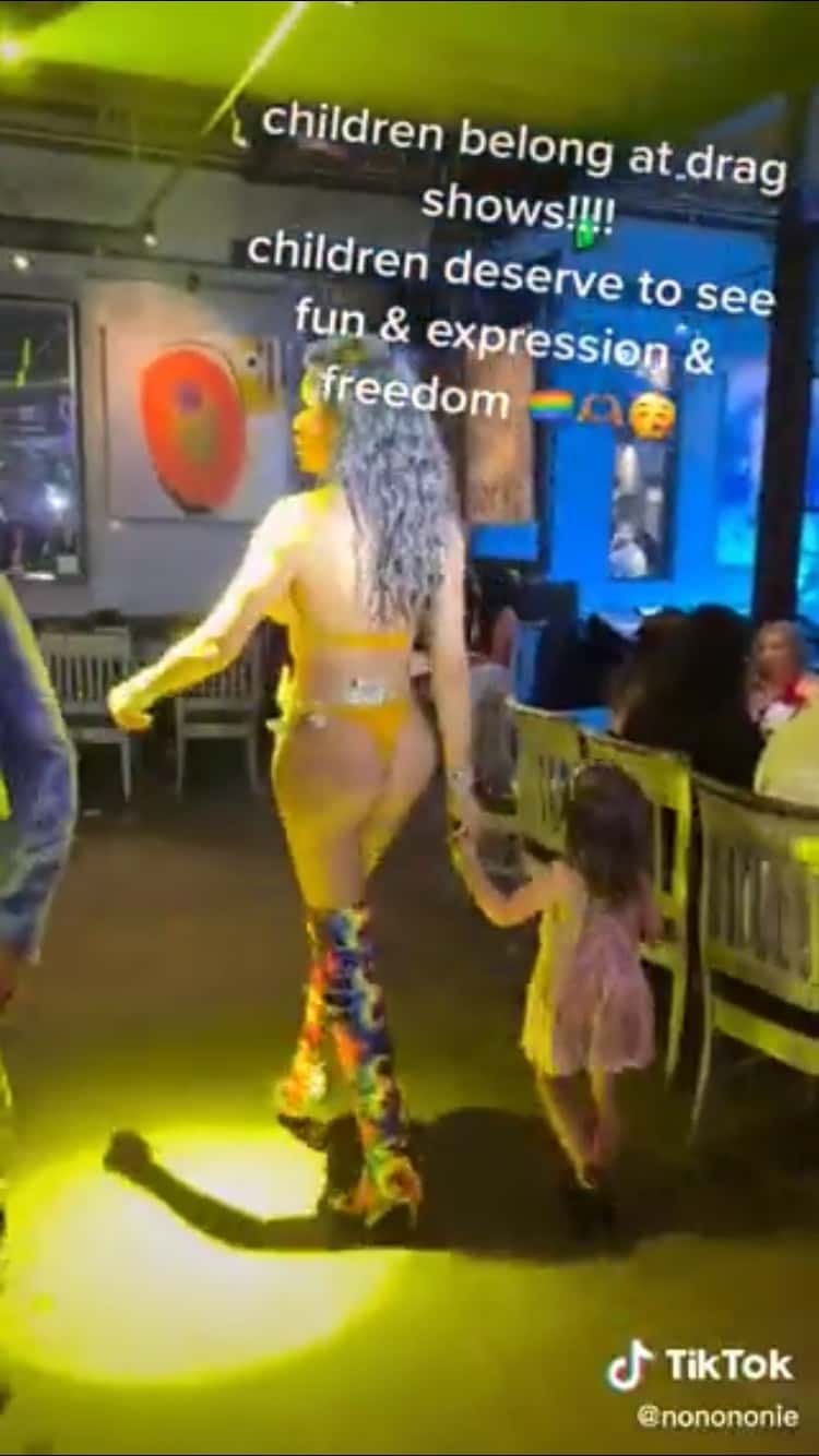 Viral Video of a nude dancer parading a young girl in a restaurant (picture credits: nonononie Tiktok)