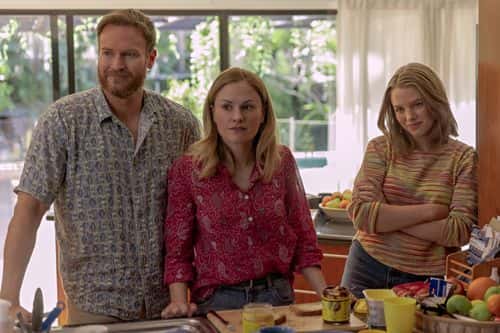 Josh Lawson as Roger Watson, Anna Paquin as Julie Watson and Teagan Croft as Jessica Watson in 'True Spirit' (Netflix)