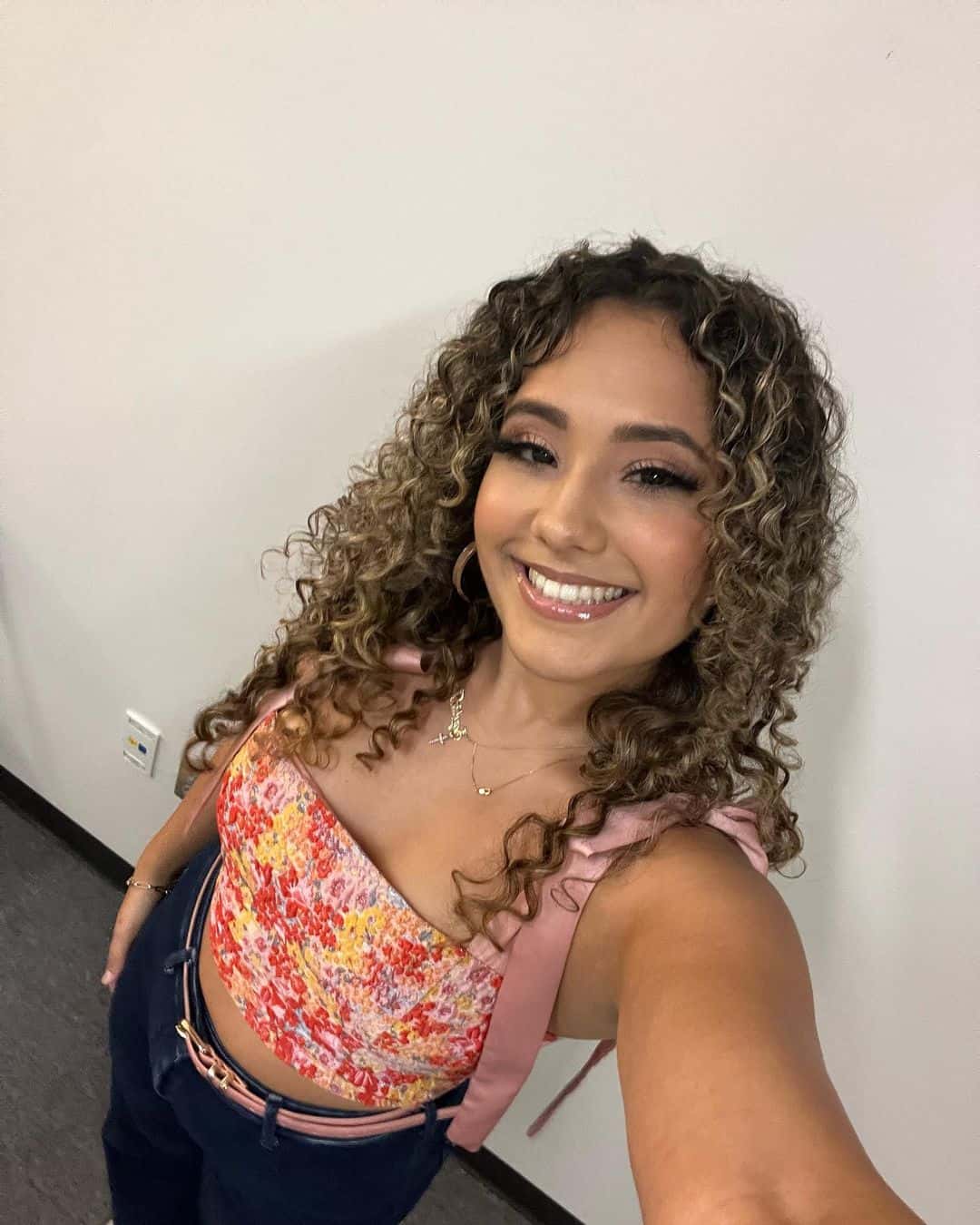 'The Voice' Season 24 contestant Sophia Hoffman (Instagram/sophiahoffmannn)