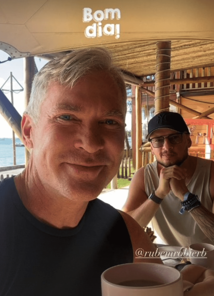 Sam Champion on vacation with husband Rubem Robierb in Brazil (@samchampion/Instagram)