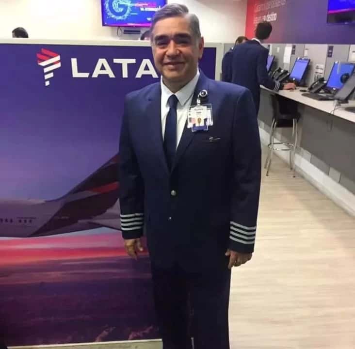 Ivan Andaur collapsed and died during the flight (facebook)