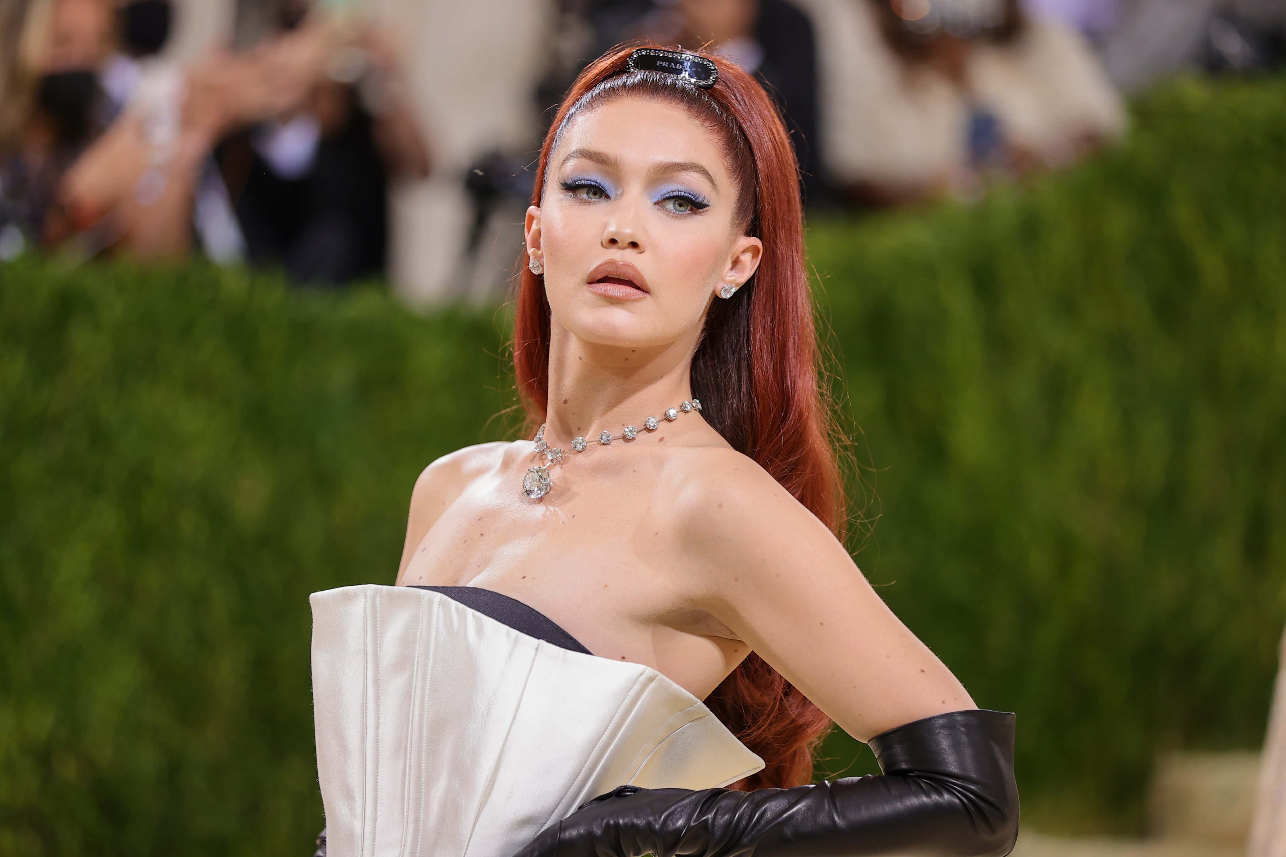 NEW YORK, NEW YORK - SEPTEMBER 13: Gigi Hadid attends The 2021 Met Gala Celebrating In America: A Le