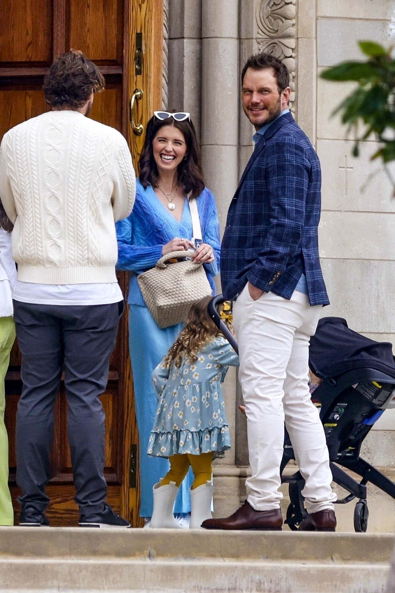 Chris Pratt appeared in great spirit as he coordinated with his loving wife, with whom he shares two loving daughters - Lyla Maria and Eloise Christina. (Backgrid)