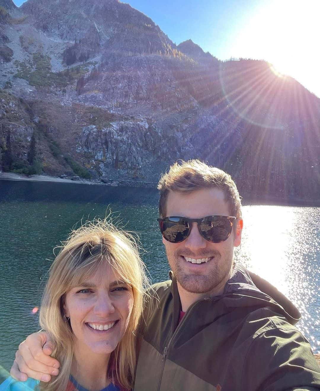 Alex's mom Jennifer Chapman is an entrepenuer and adventure lover (Instagram/@ajchapman20)