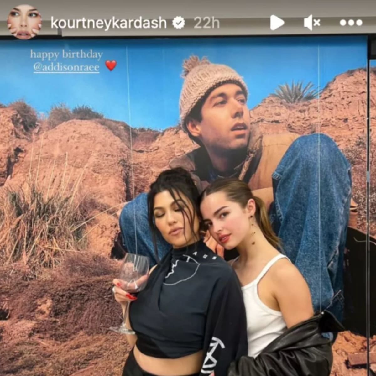 (@kourtneykardashian/Instagram)