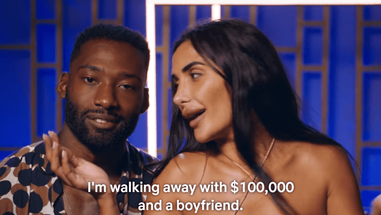 A still from 'Dated and Related' (Netflix)