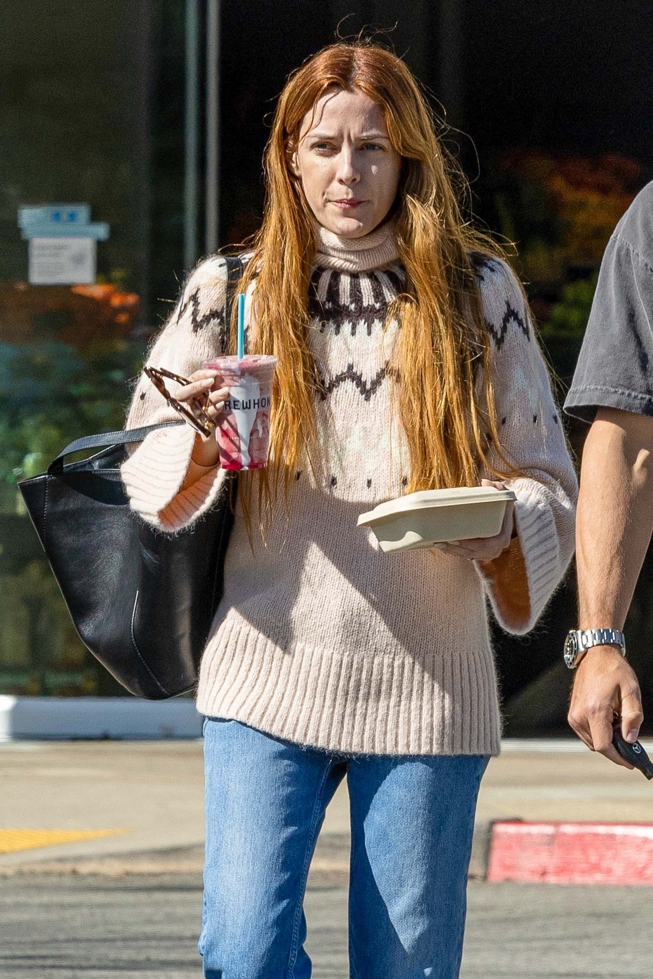 Riley Keough spotted on her way to Erewhon in LA. (Backgrid)