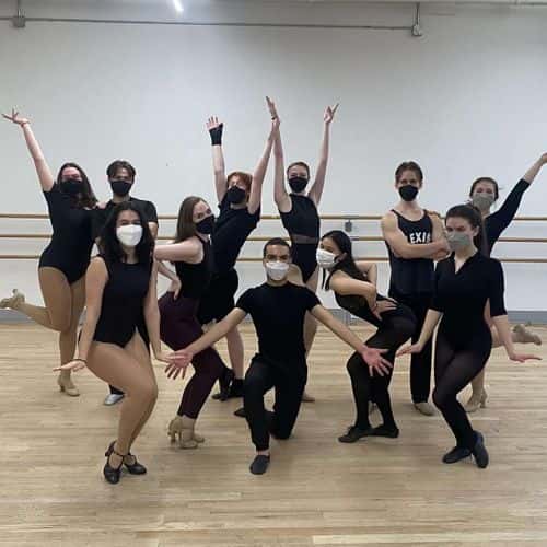 Emma Busse also loves ballet (Instagram/claudiaallysse)