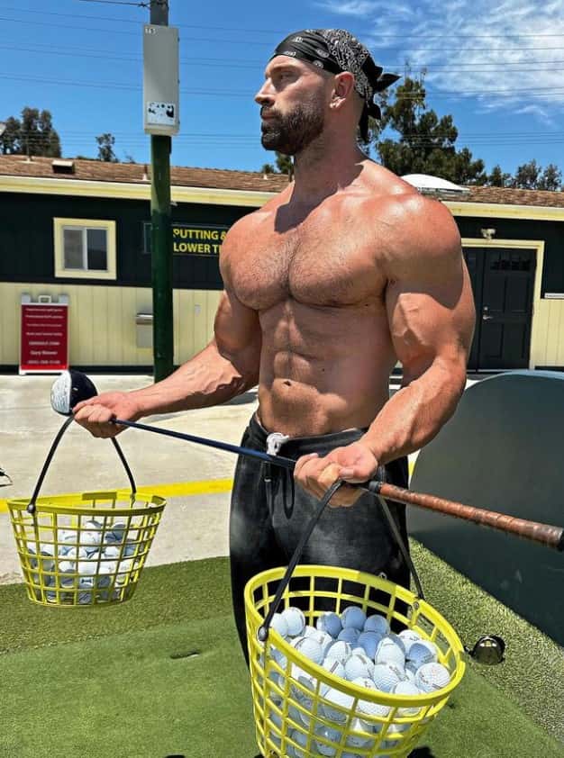 Andrew Tate comments on Bradley Martyn's sparring video with Sneako (bradleymartyn/Instagram)