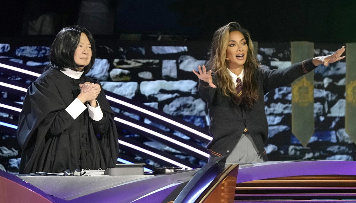 'The Masked Singer' Season 10's judges Ken Jeong and Nicole Scherzinger (FOX)