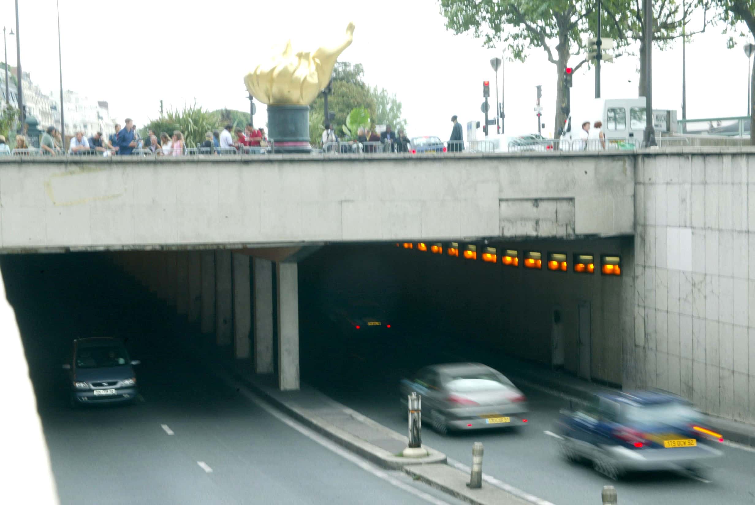 Fans pay tribute to the late Princess Diana of Wales on the fifth anniversary of her death on August 31, 2002 in Paris, France. The Princess died with her companion Dodi Fayed in a car crash August 31, 1997 in Paris, France. Fayed was the son of an Egyptian billionaire.