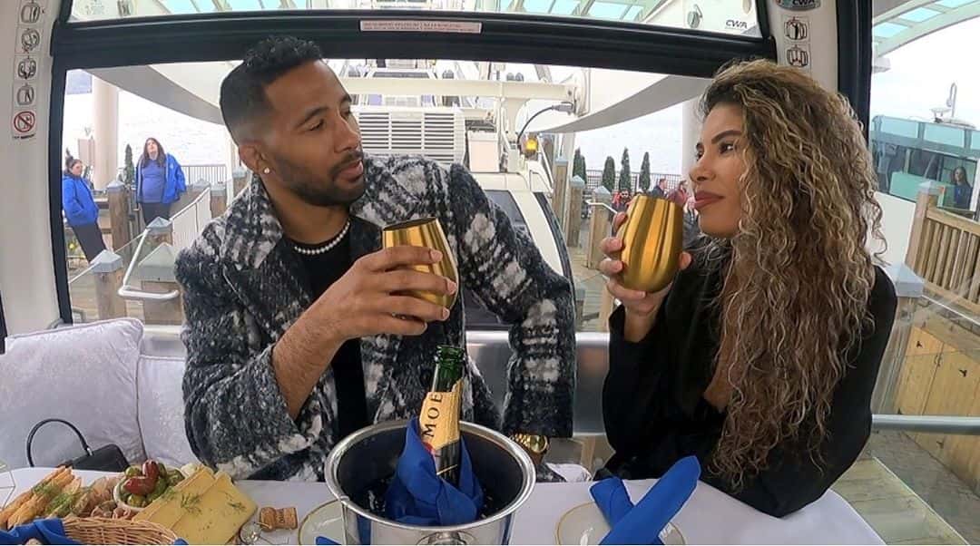 A little over two weeks after the 'Love Is Blind: After the Altar special', Jackie Bonds disclosed during an Instagram Live session that the couple had split up (Instagram/jackelinabonds)