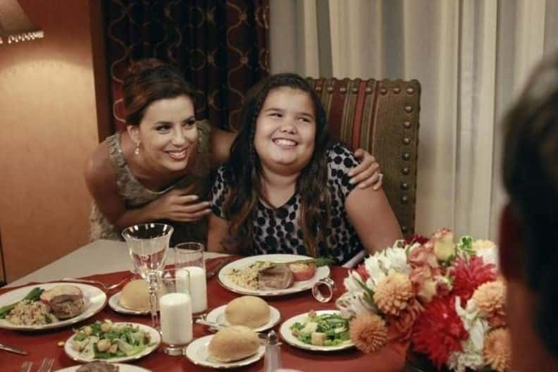 Eva Longoria and Madison De La Garza (R) in 2004 series 'Desperate Housewives' (IMDb)