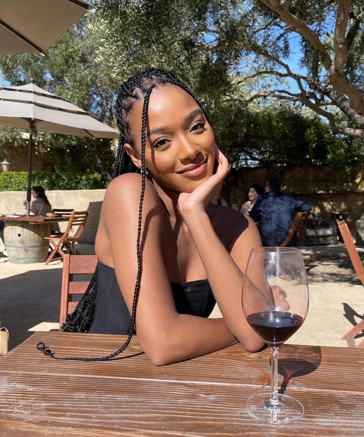 Eliza Isichei was in love triangle with Rodney Mathews and Justin Glaze in 'Bachelor in Paradise' Season 8 (Instagram/@elizaisichei)