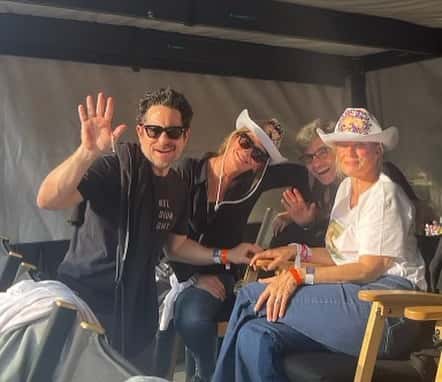 'GMA' George Stephanopoulos and wife Ali Wentworth was also accompanied by friend JJ Abrams (@gstephanopoulos/Instagram)
